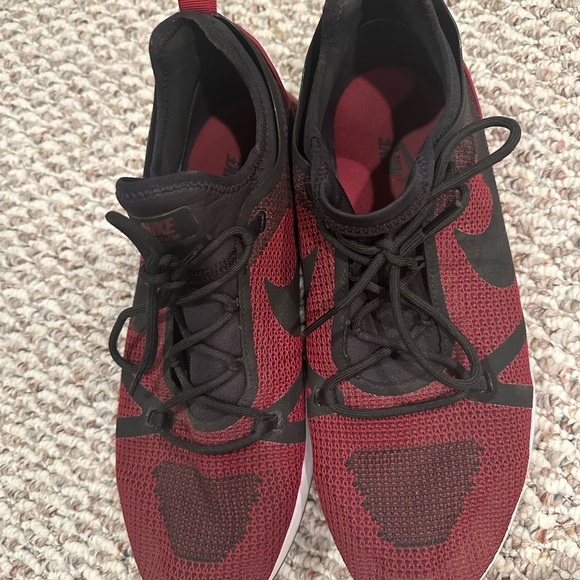 Men’s Nike Duel Racer Athletic Shoes - Picture 2 of 3